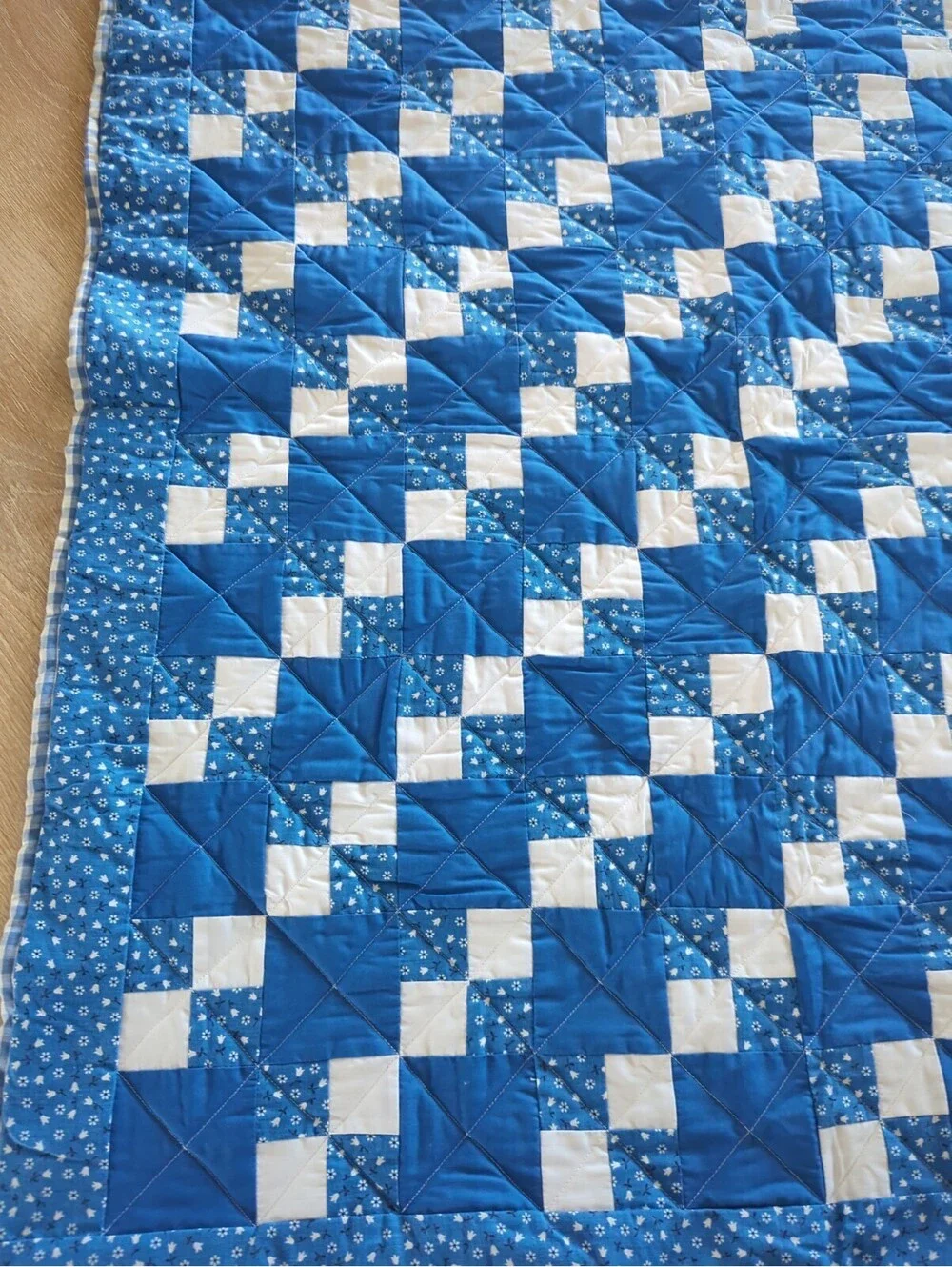 Blue and White Irish Chain patchwork FINISHED Small QUILT  Gingham Back Handmade